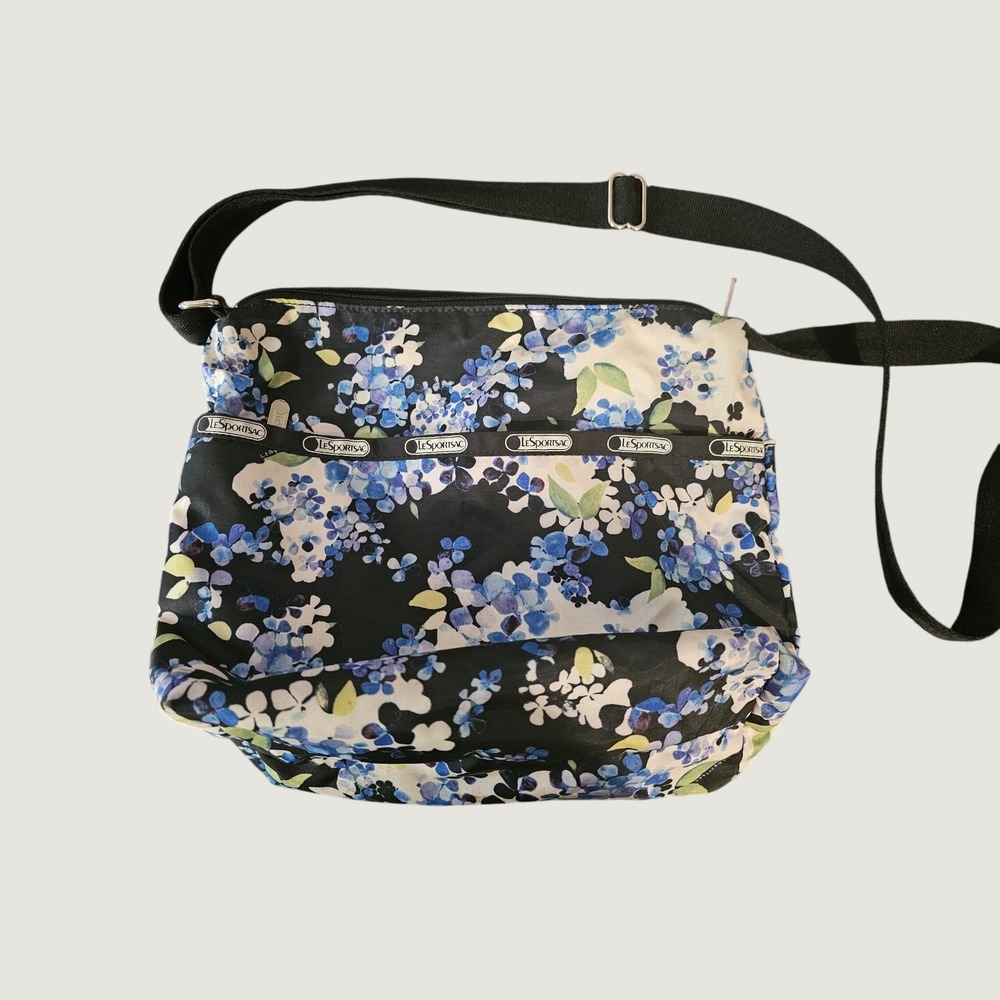 LeSportsac Crossbody Purple Bag Women Black Blue Hydrangea Floral Nylon st11